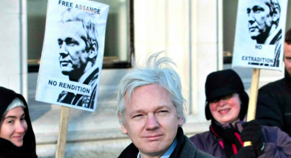 Assange, la diretta. Per la Svezia, la decisione dell'Ecuador è inaccettabile