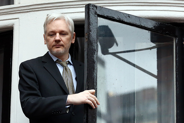 Twitter: Julian Assange ha pubblicato il suo primo tweet - Downloadblog.it (Blog)